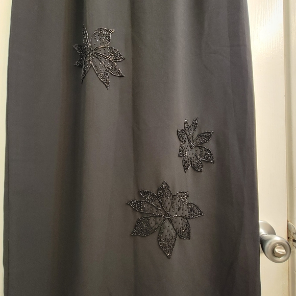 Cachet Black Maxi Skirt with Floral Beading - Picture 2 of 4